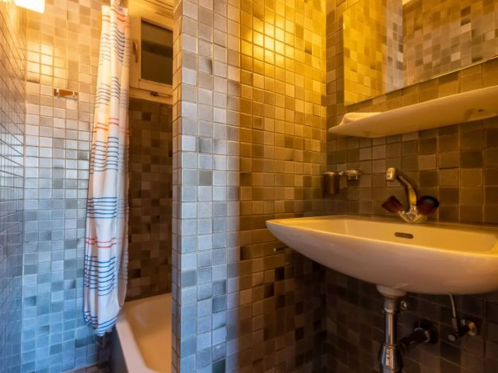 Chalet La Chenevière - Inside