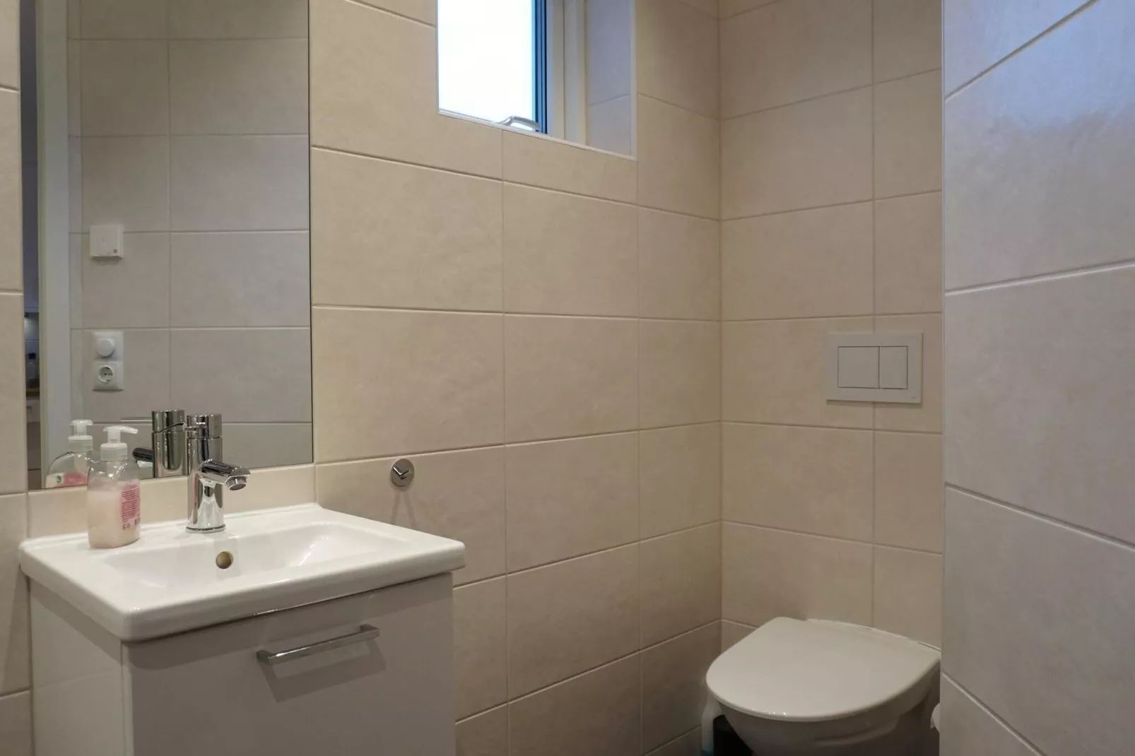 4 star holiday home in Hamburgsund-Indoor