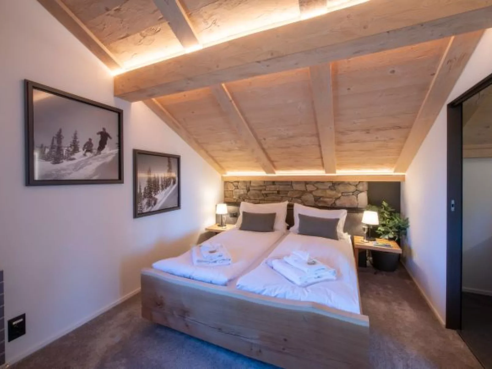 Chalet Margaux Penthouse - Inside