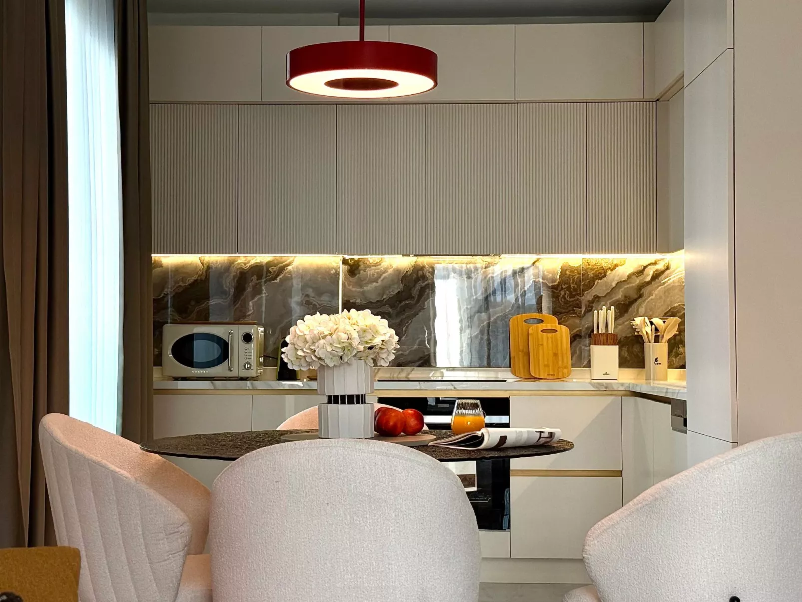 Qoople Eхсellence B-55 neue Wohnung am Meer - Drinnen