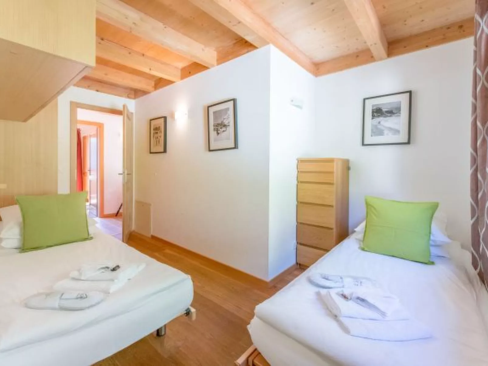 Racers Retreat 5 - Dedans