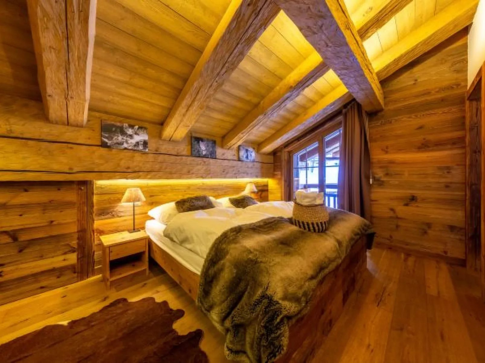 Luxury Alps Chalet YOLO - Inside