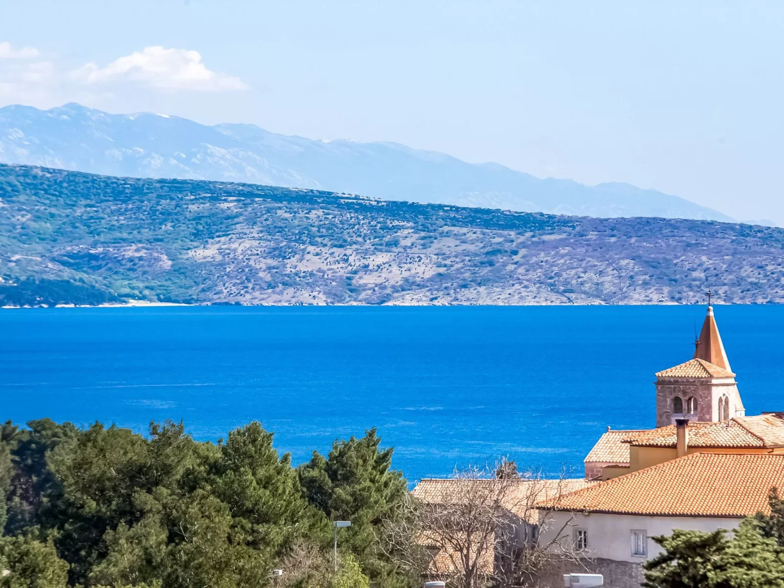 Geräumige Wohnung in Krk mit Garten und Terrasse - Image-tags.info