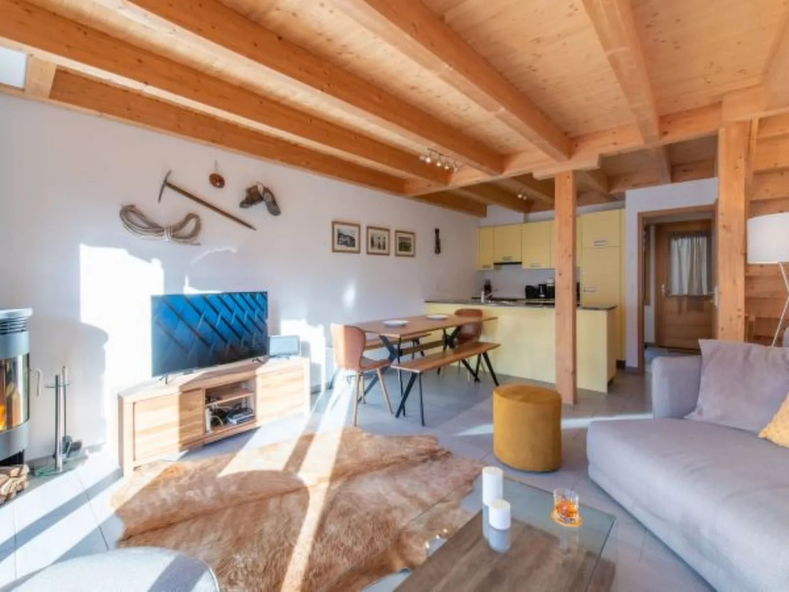 Racers Retreat 10 - Dedans