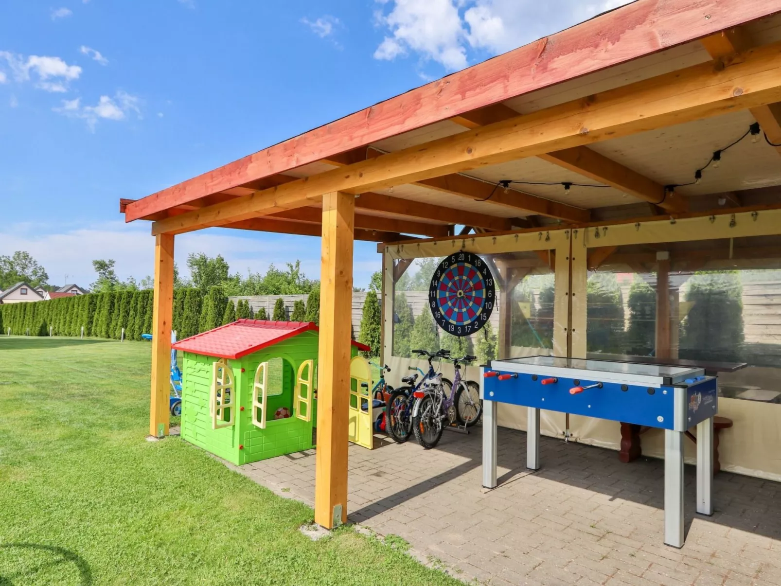 "Ferienwohnung" mitten im Grünen - Draußen