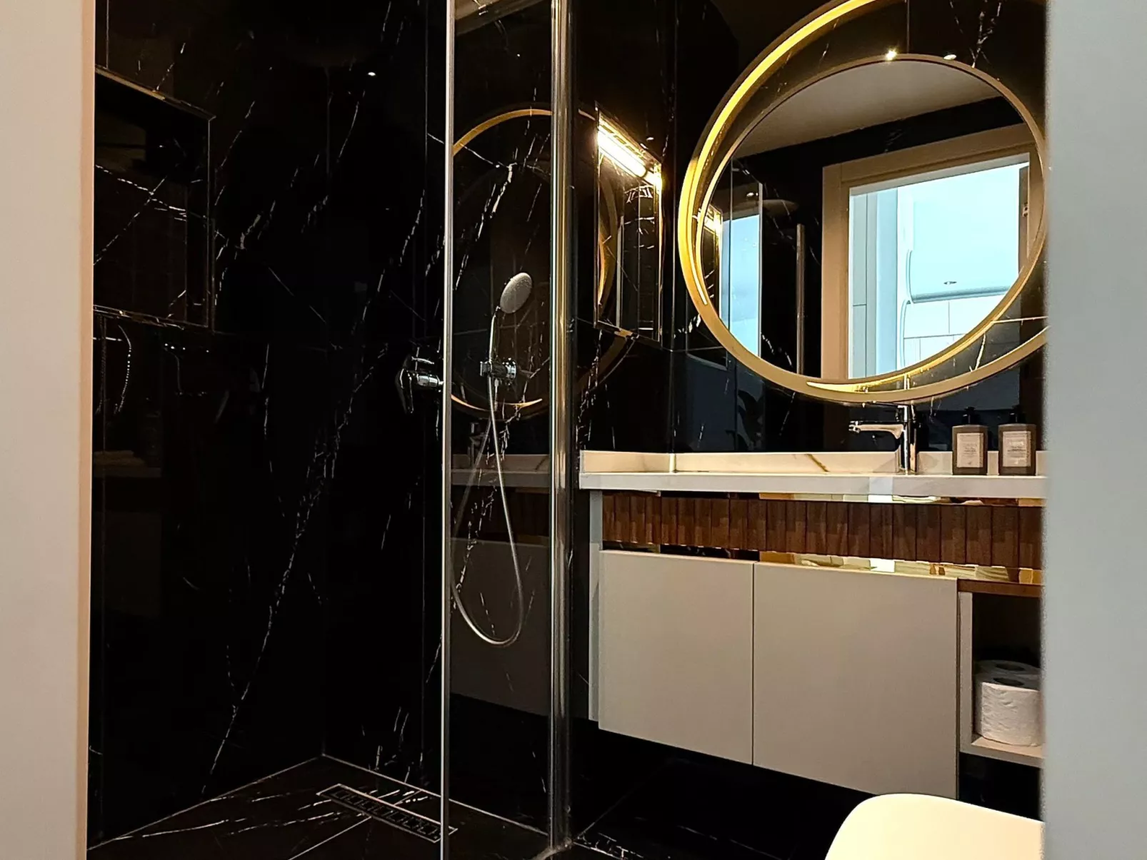 Qoople Eхсellence B-11 neue Wohnung am Meer - Drinnen