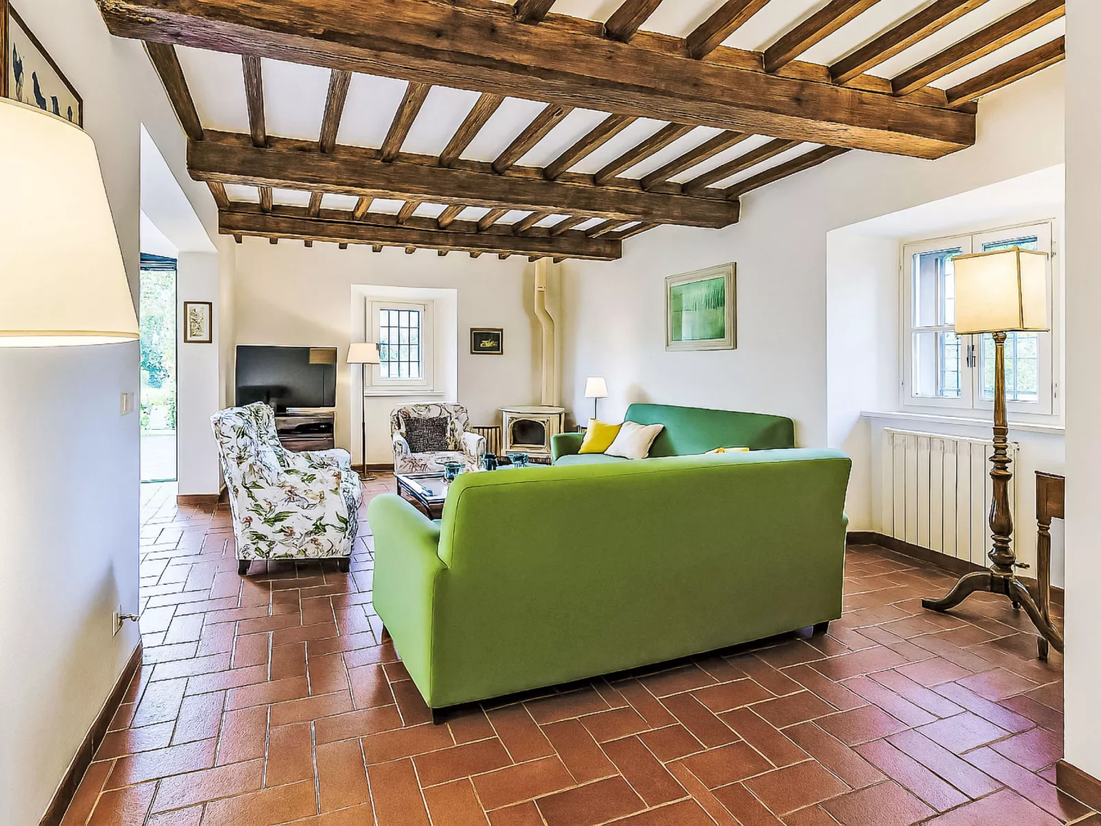 Borgo Castagnoli - Drinnen