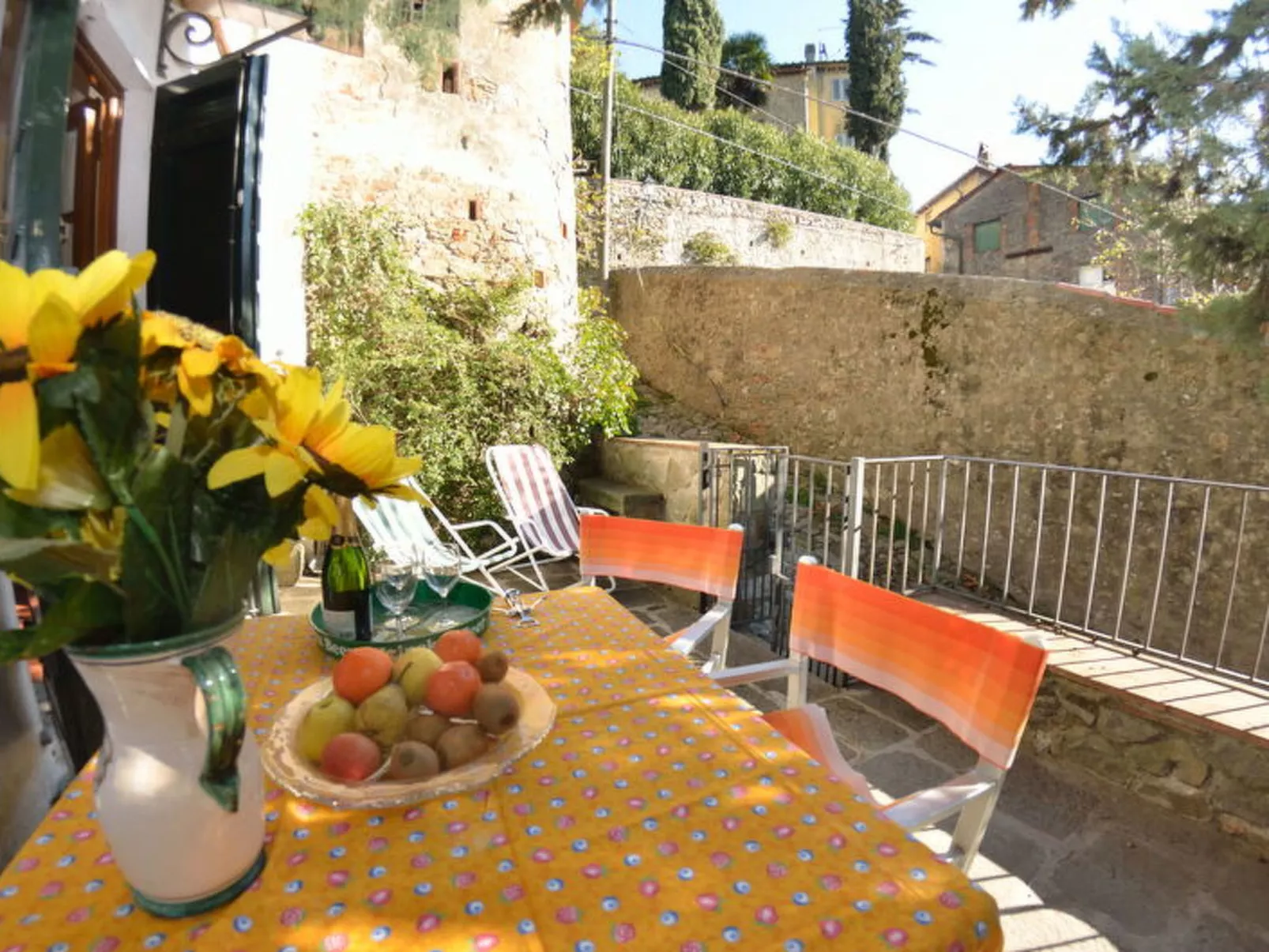 La Cipressa