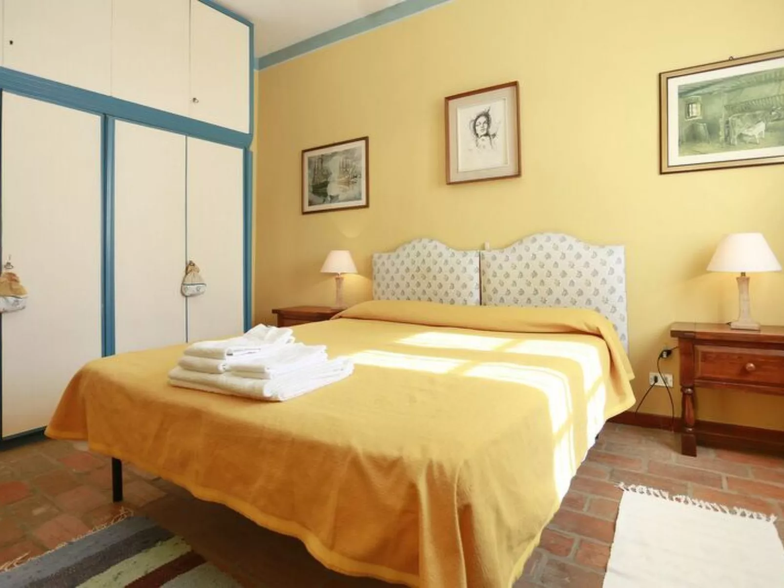 Borgo Antico Marina