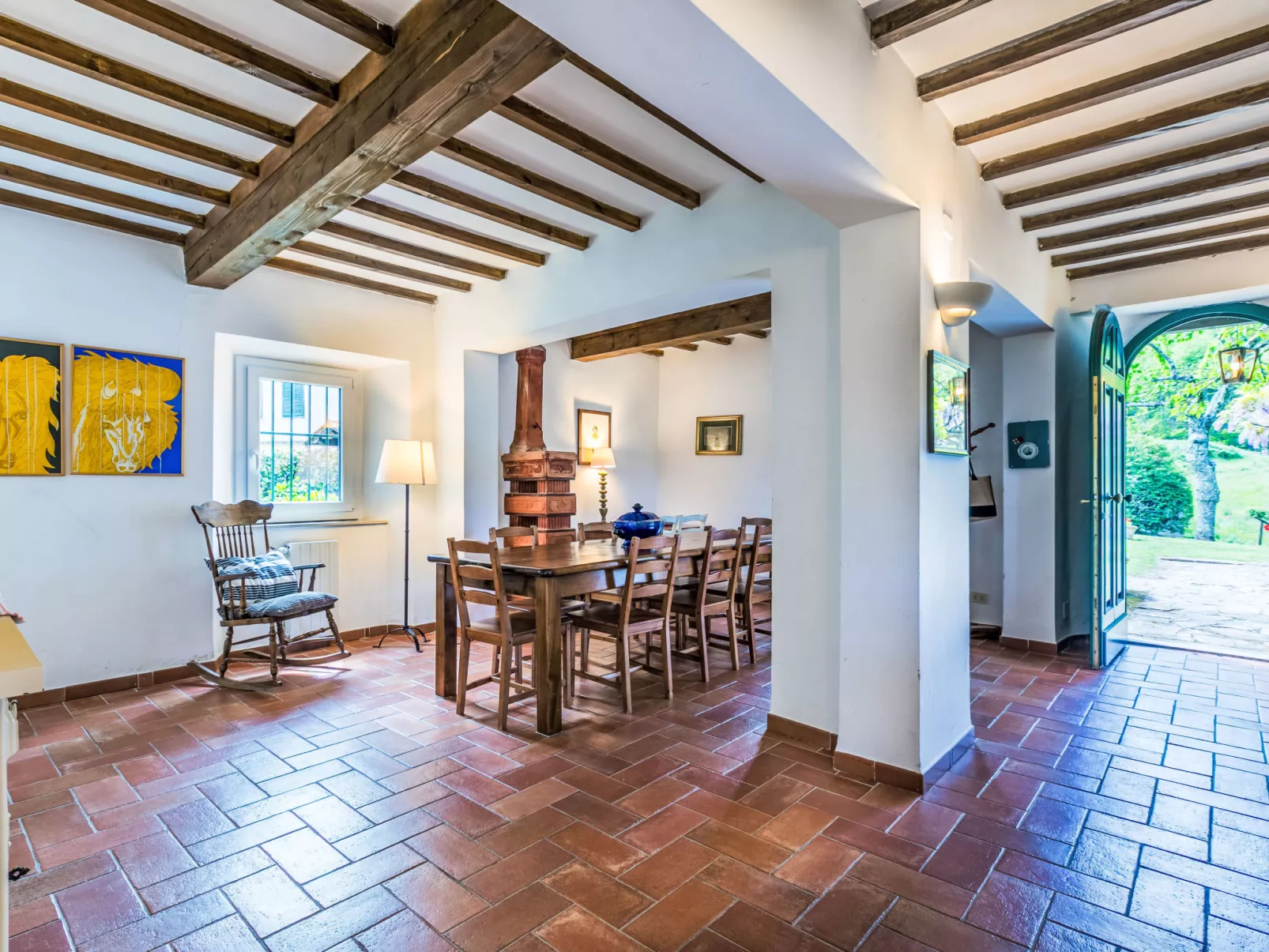 Borgo Castagnoli - Drinnen