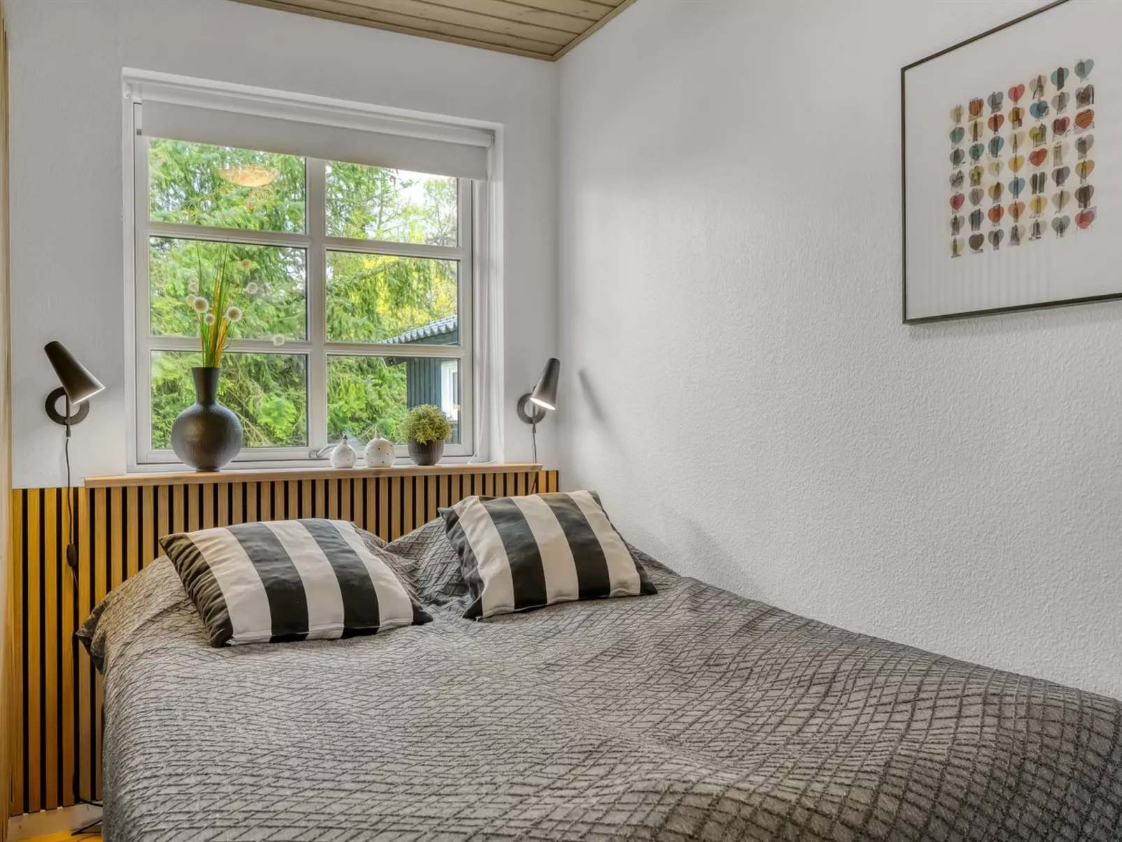 "Christina" - 300m to the fjord - Drinnen