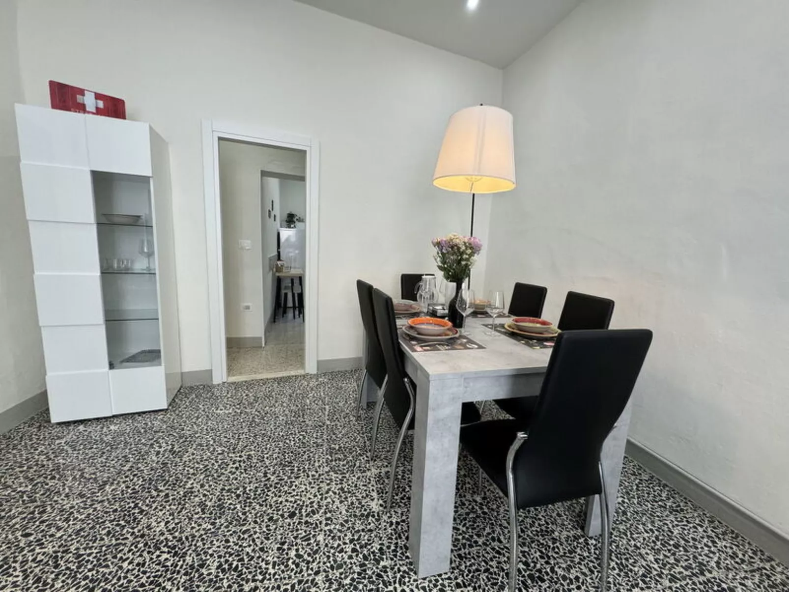 Il Cervo In Città - Drinnen