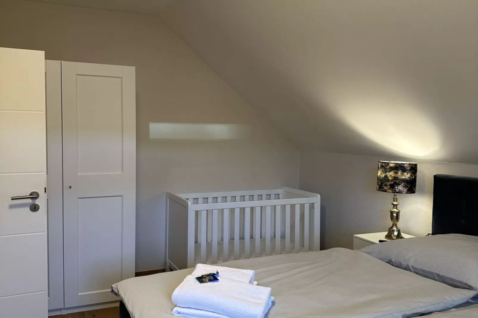 440628 - Schlafzimmer