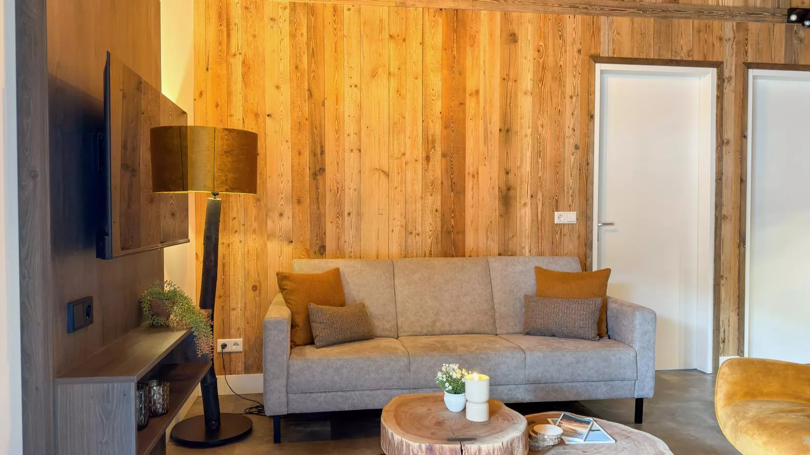 Alpenblick Afritzer See - Wohnzimmer