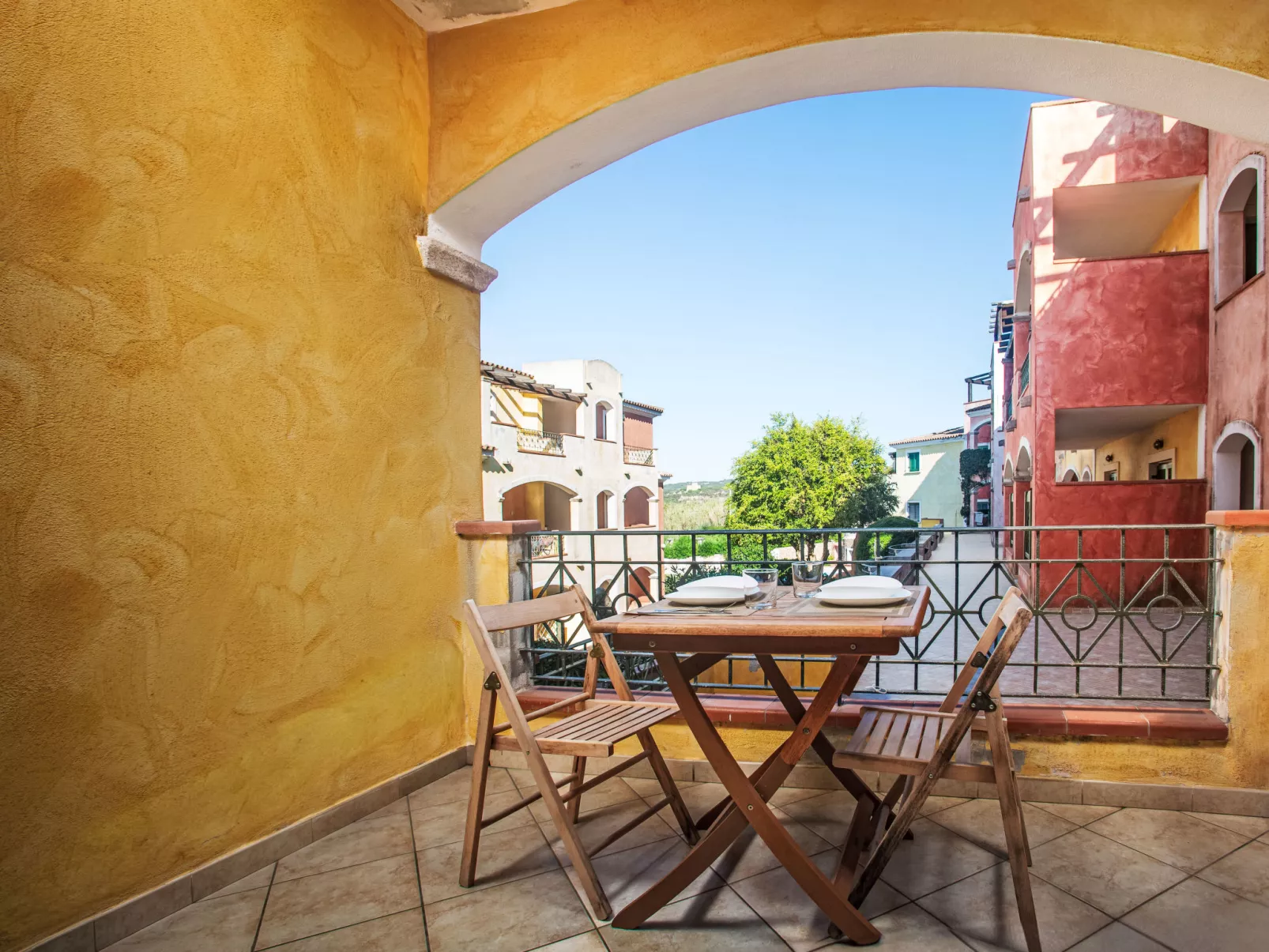 Delizioso Nausicae con piscina - Dedans