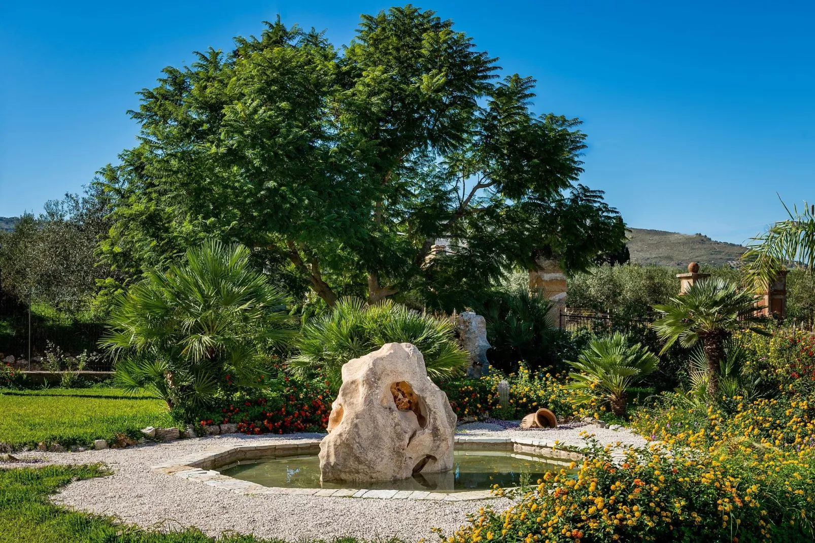 Villa Flavia-Gardens summer