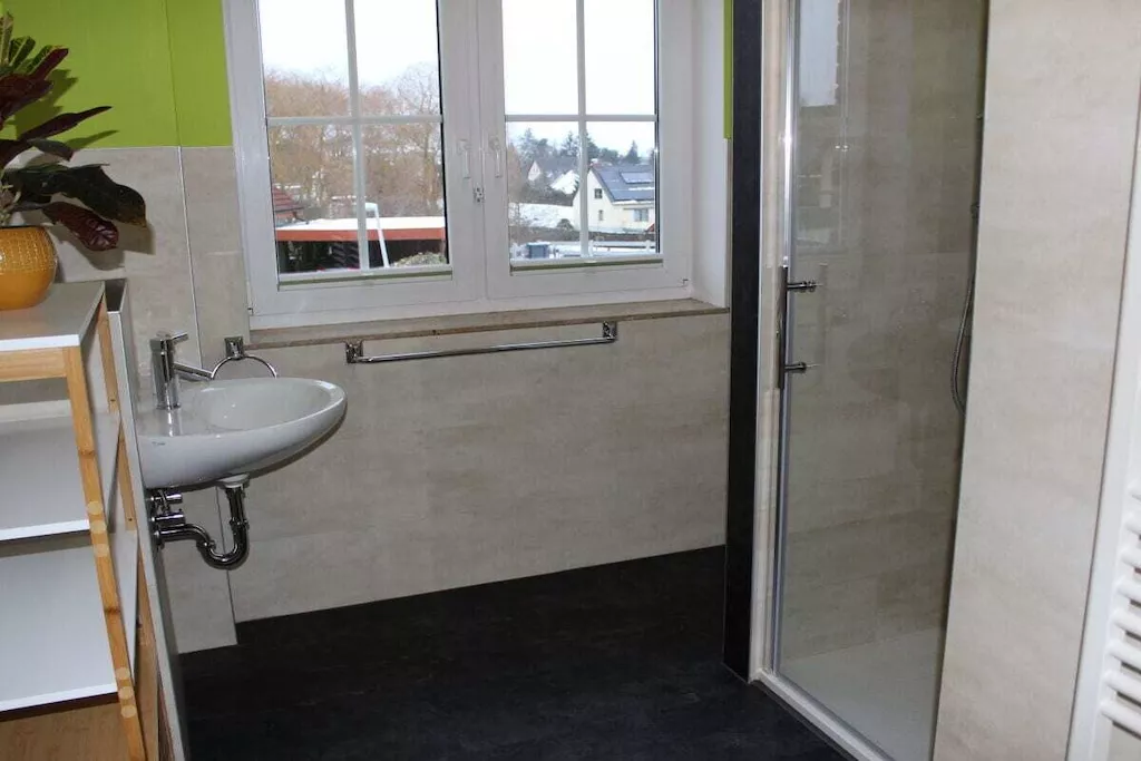 24422 - Badezimmer