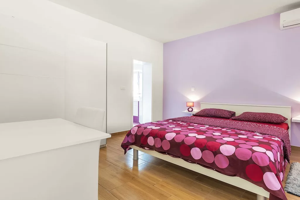 141848 - Schlafzimmer