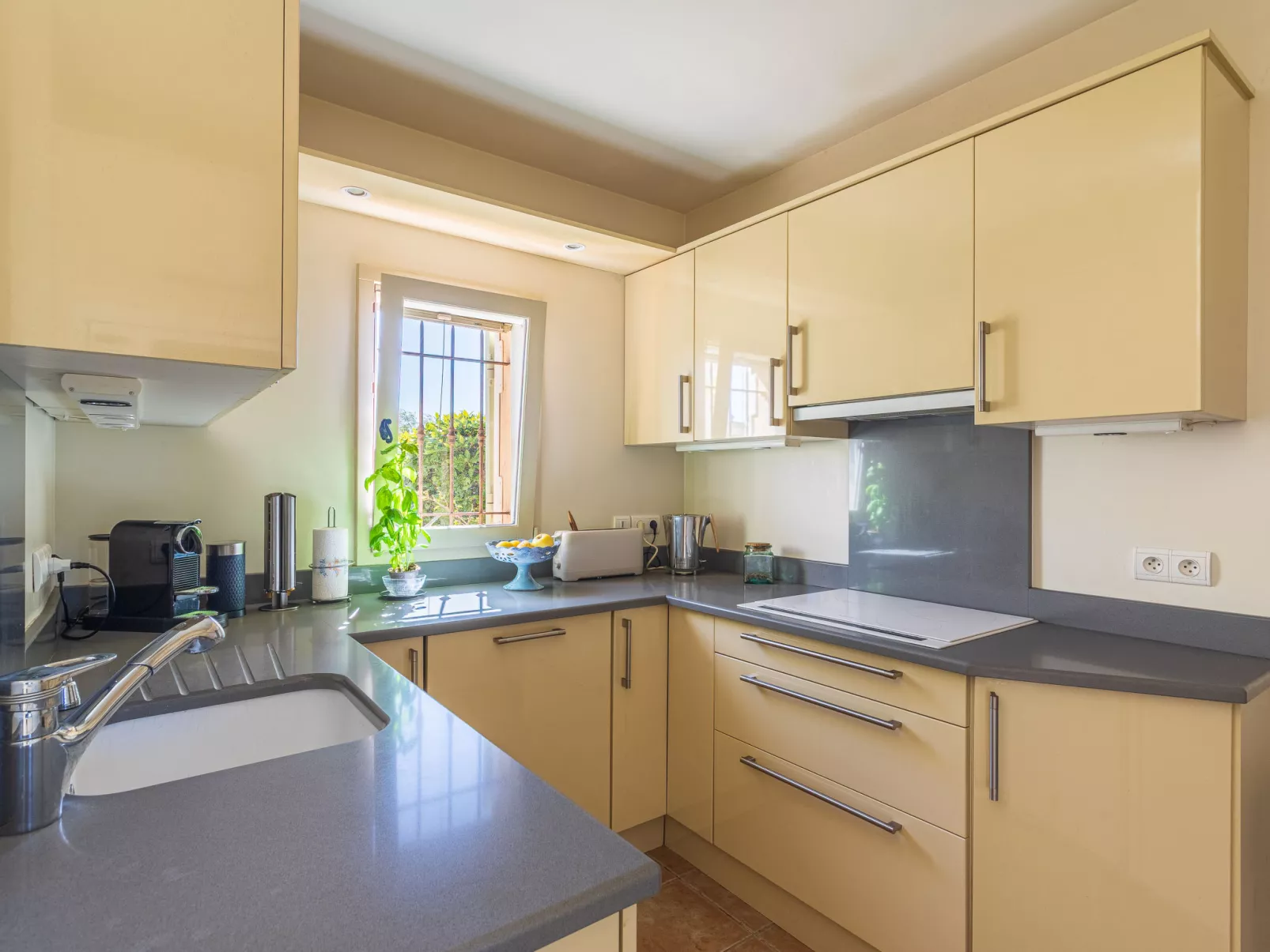 Les Migraniers 2 - Inside