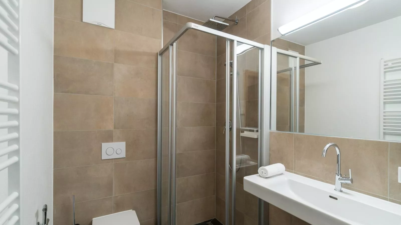 Luxury Tauern Suite Walchen Kaprun 6-Bathroom