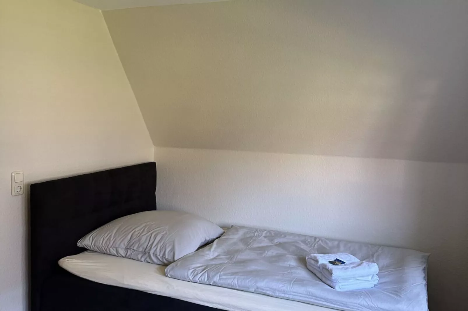 451114 - Schlafzimmer