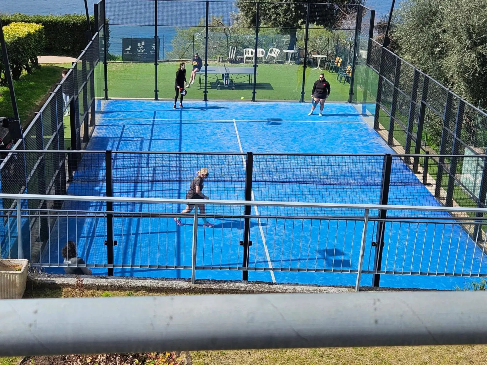 Gelbe Wohnung 65qm mit Garten und Seeblick - Image-tags.info