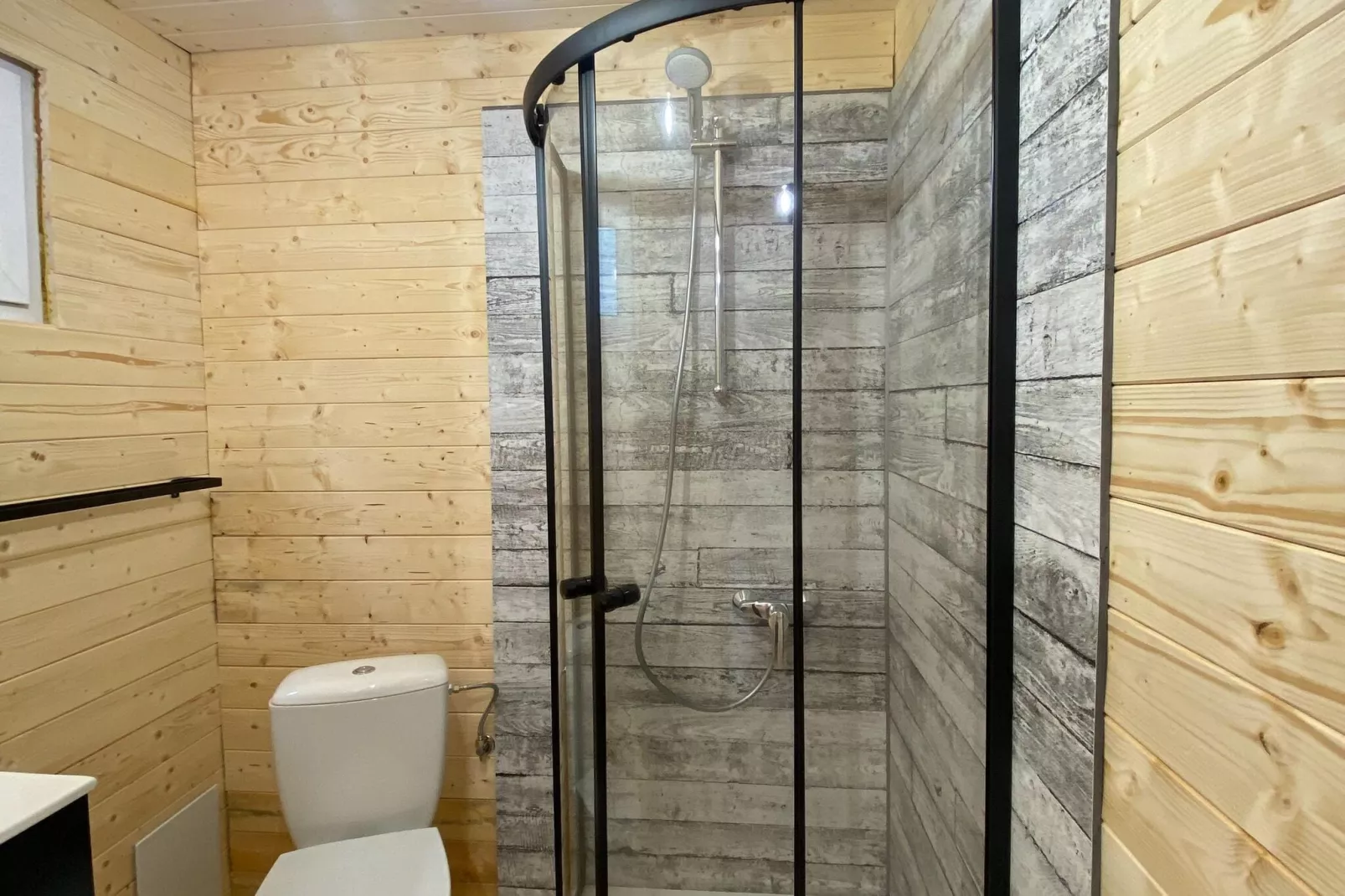 Resort Pirates in Dziwnow for 4 persons-Bathroom