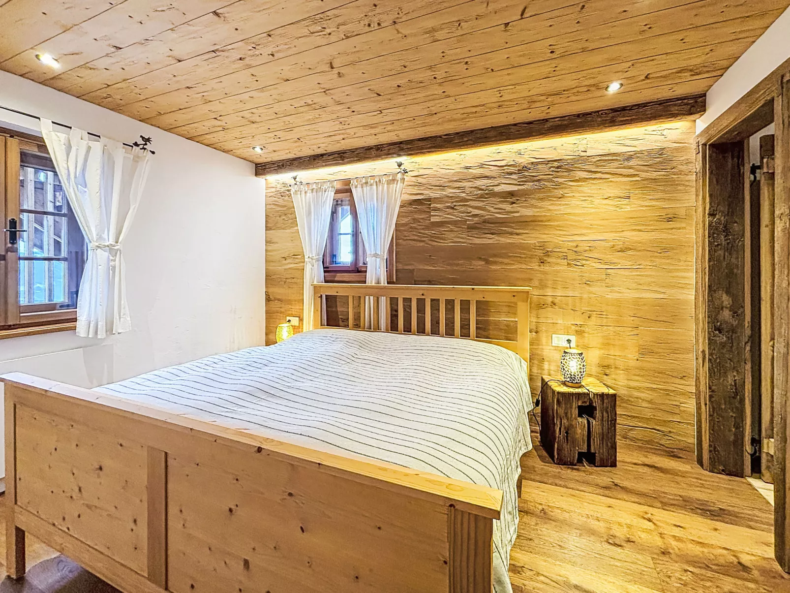 Mirnock-Chalet - Dedans