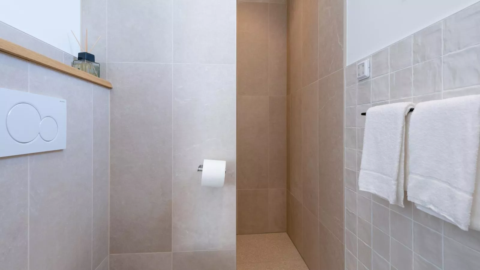 Duinsuite - Bathroom