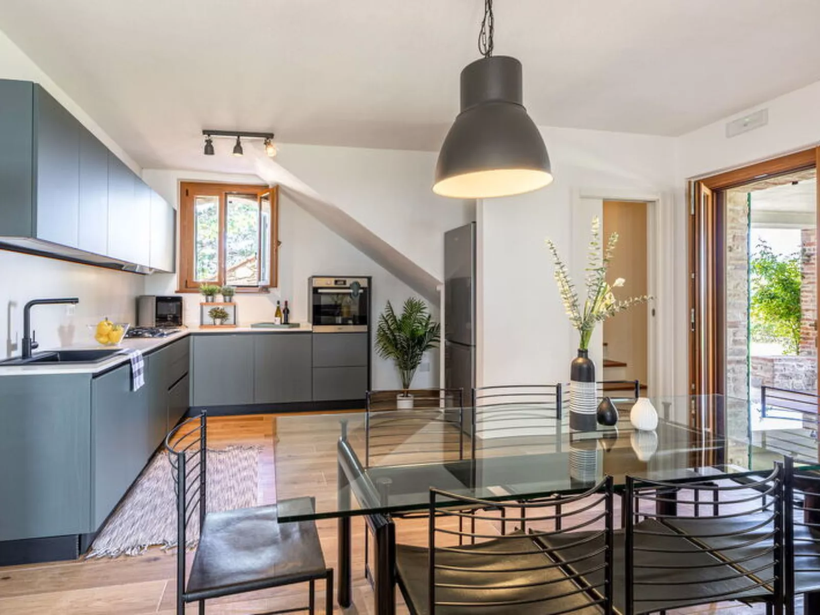 Il Pino Apartment - Image-tags.info