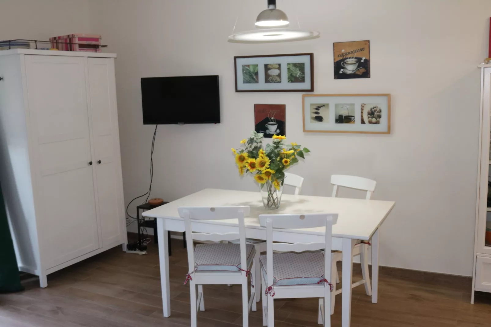 Sole del Garda II-8 - Living room