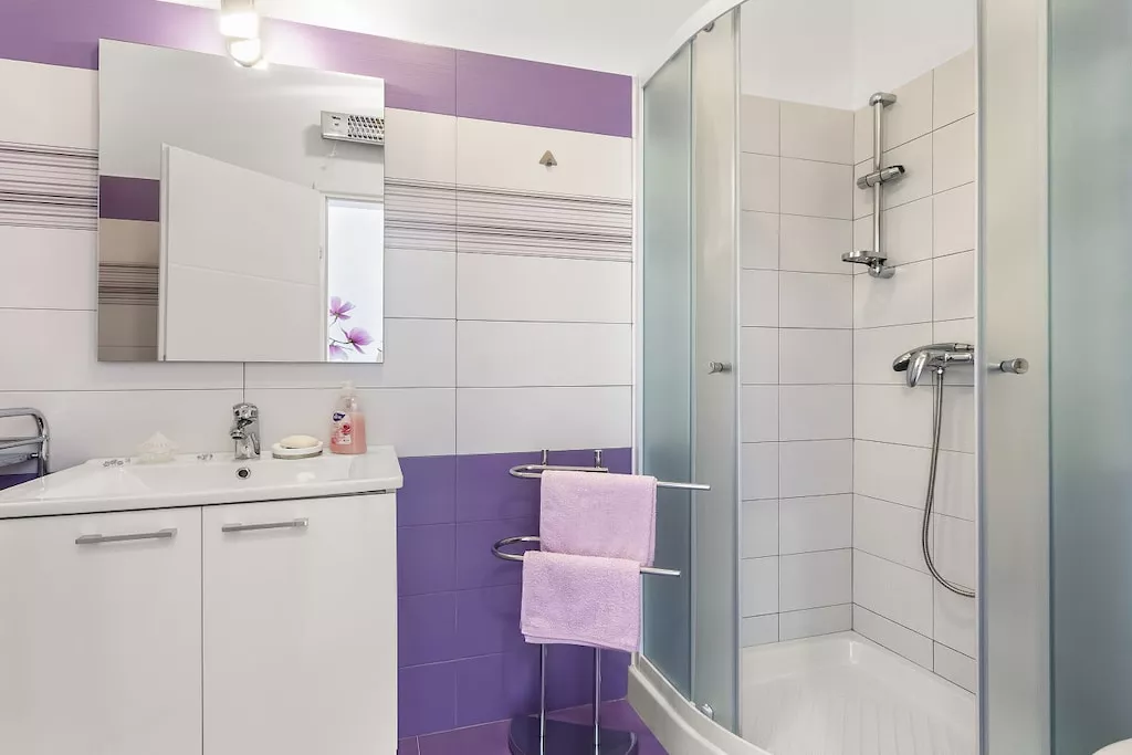 141848 - Badezimmer