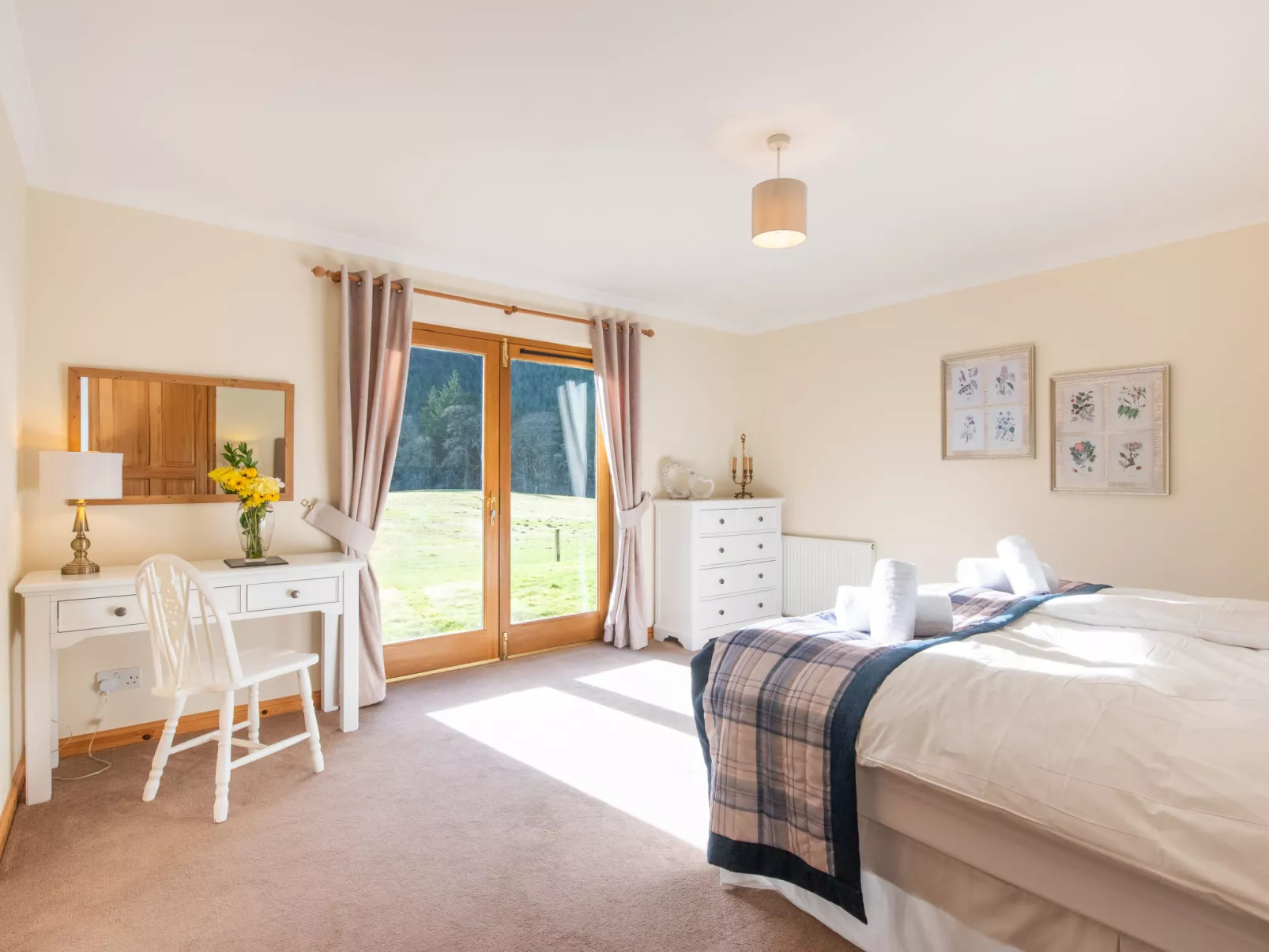 Glenmoriston Estate (2 cottages) - Dedans