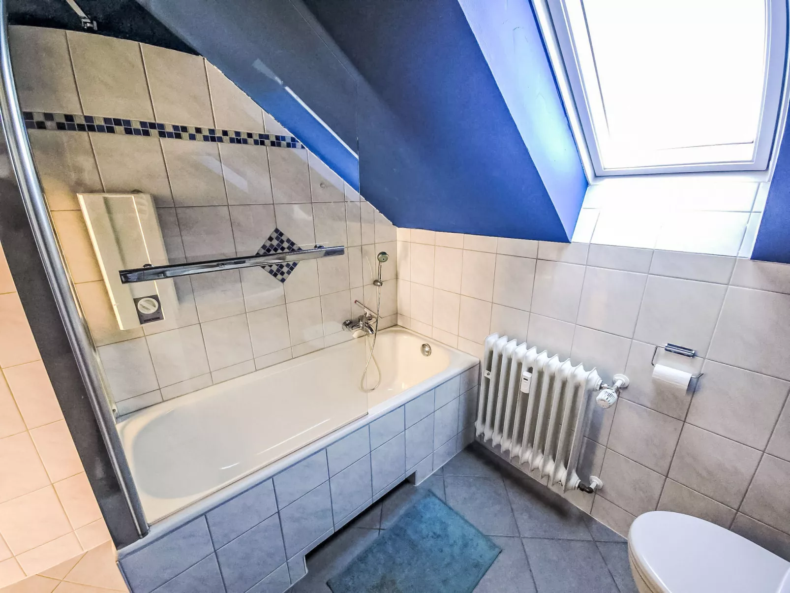 Reitstallweg - Drinnen