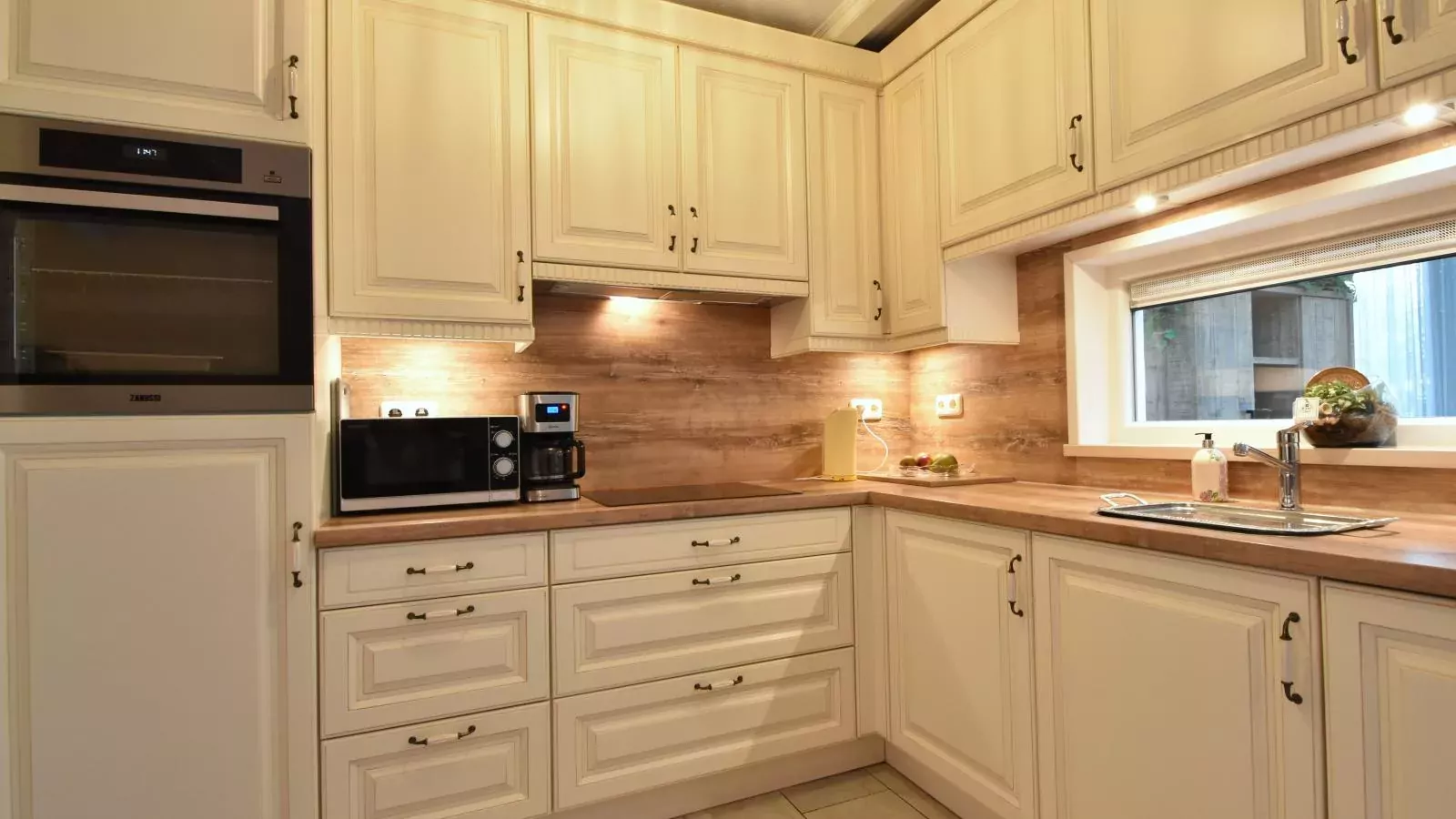 Diamond-Kitchen