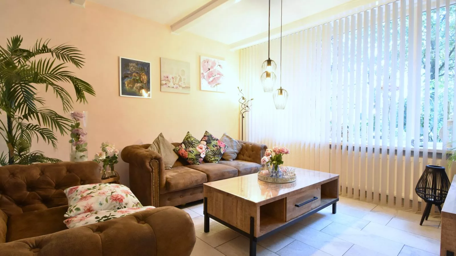 Diamond-Living room