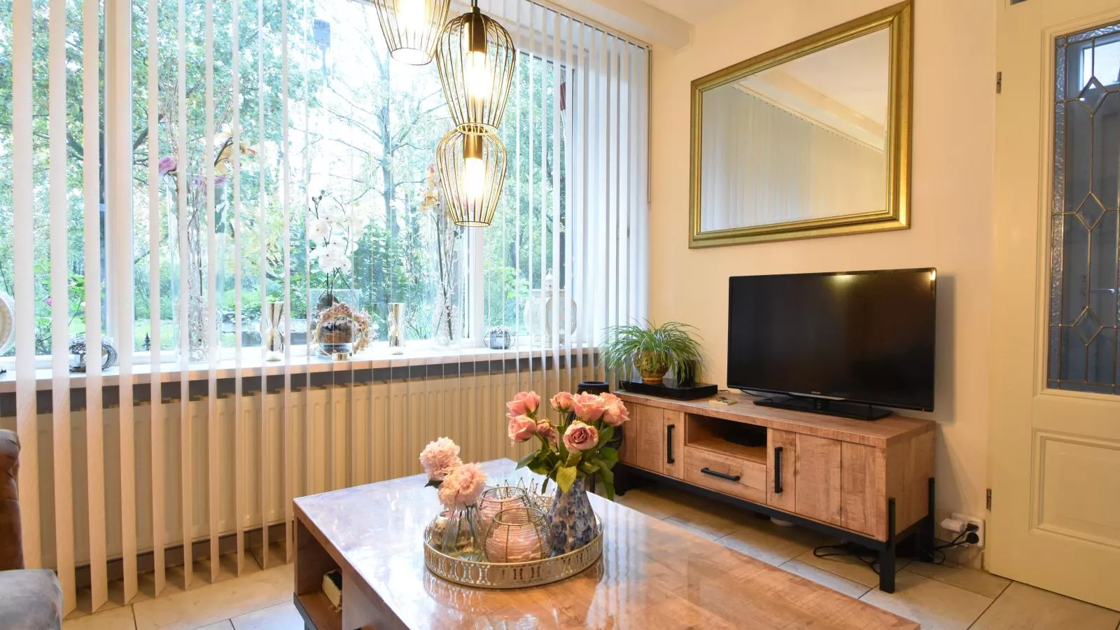 Diamond-Living room