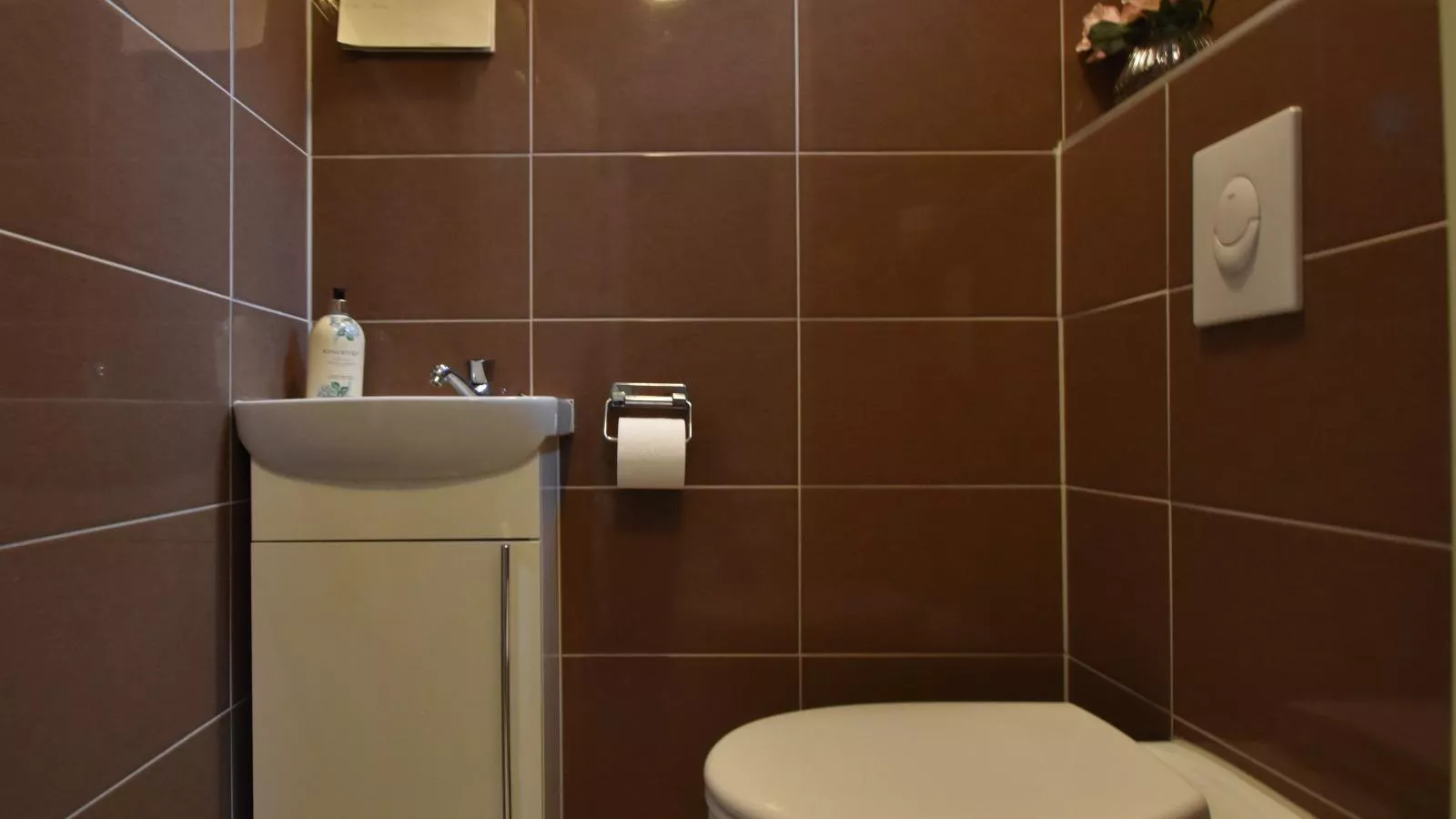 Diamond-Bathroom