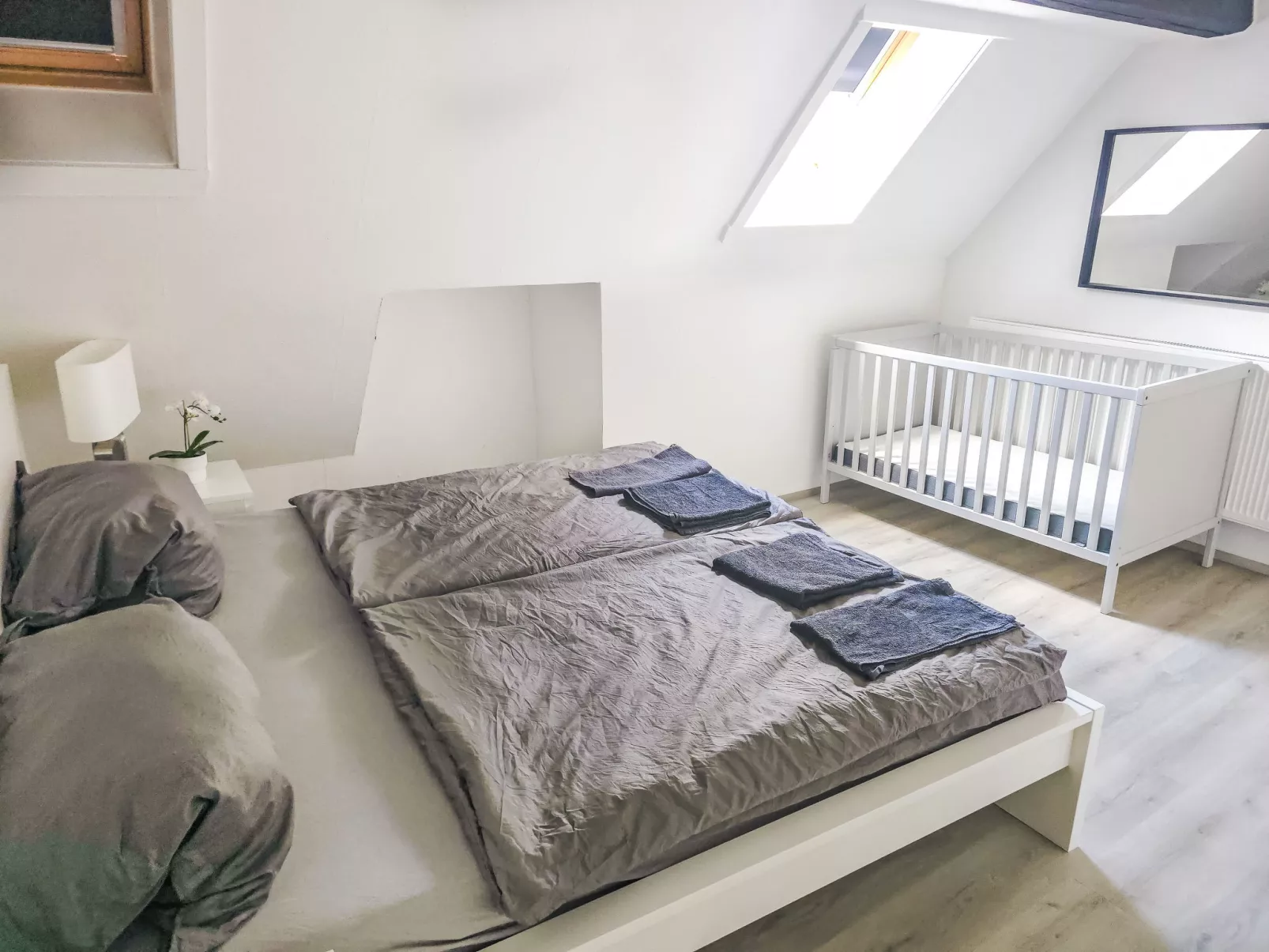 Breite Straße - Drinnen