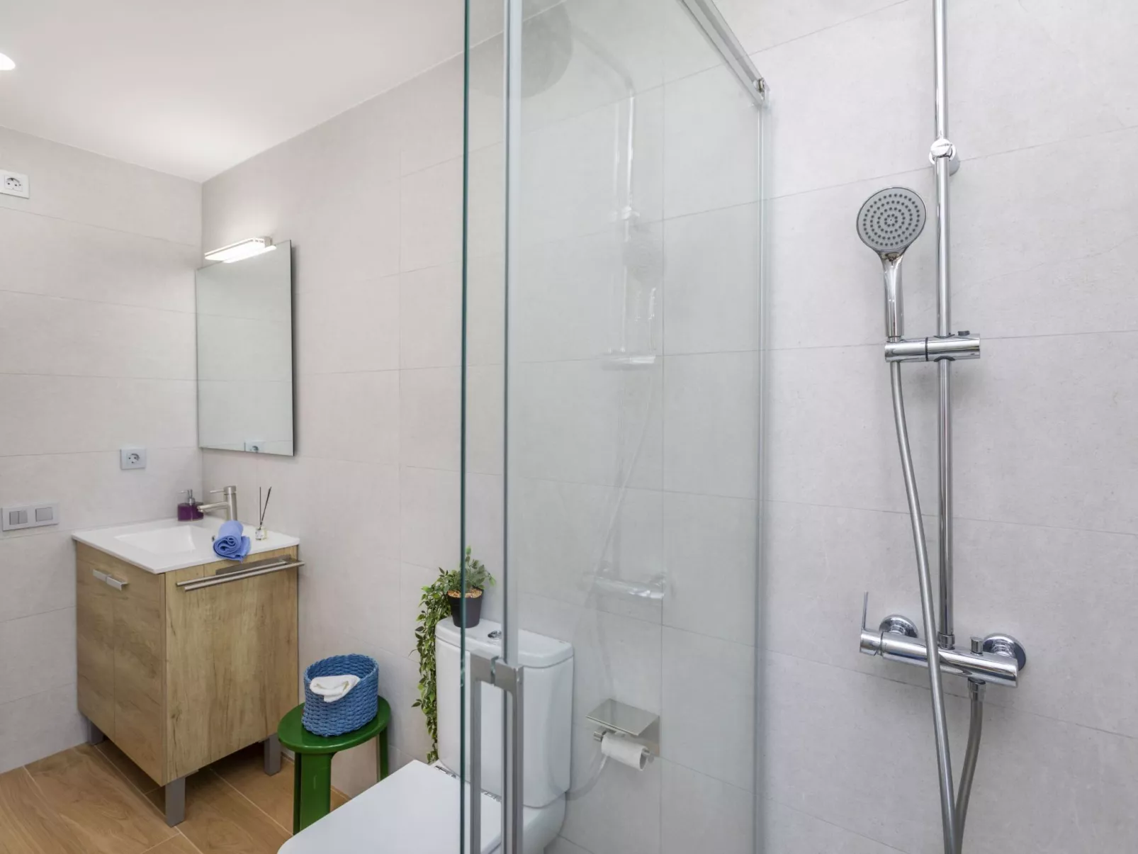 Mi Capricho - Drinnen