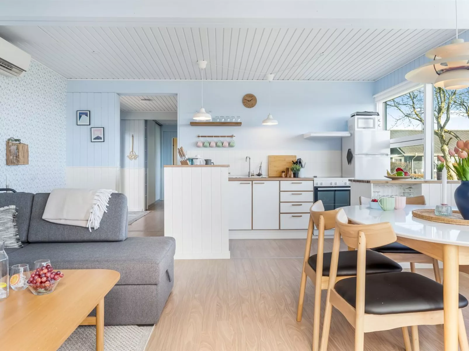 "Giselle" - 150m from the sea - Drinnen