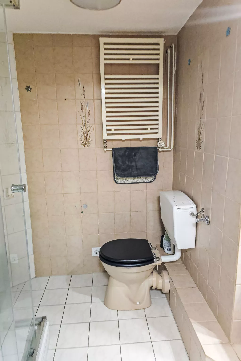 Breite Straße - Drinnen