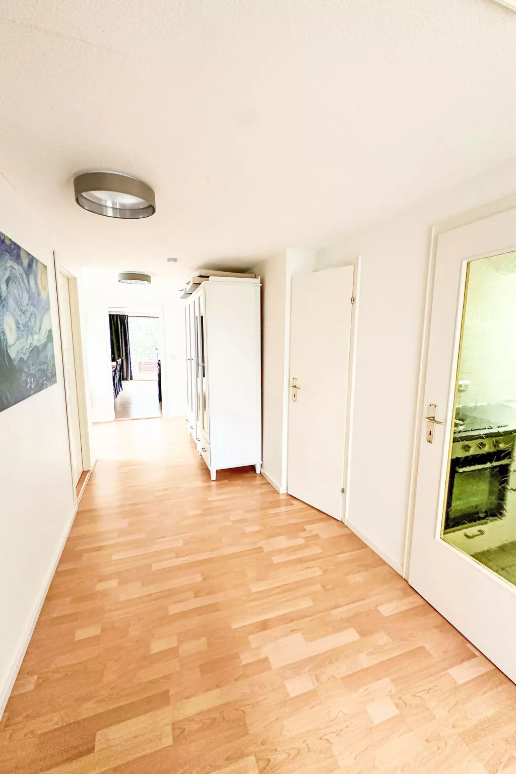 Reitstallweg - Drinnen