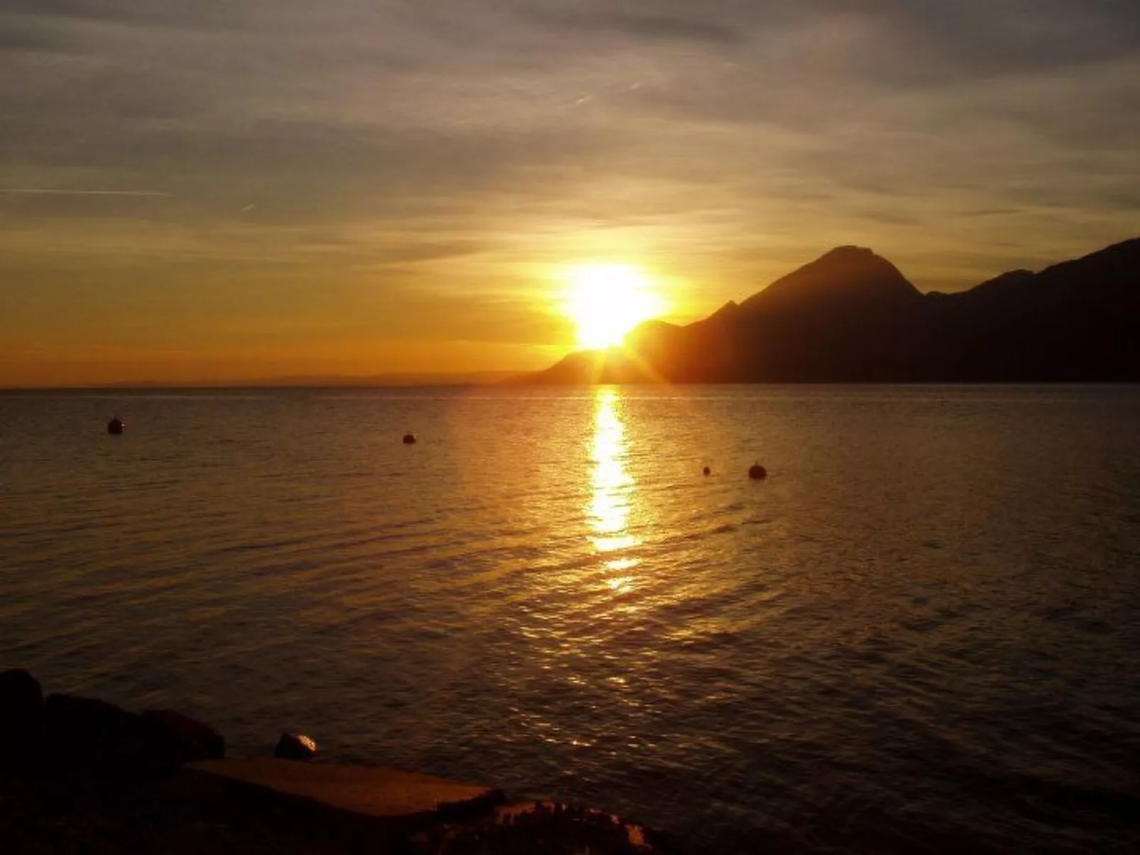 Gelbe Wohnung 65qm mit Garten und Seeblick - Image-tags.info