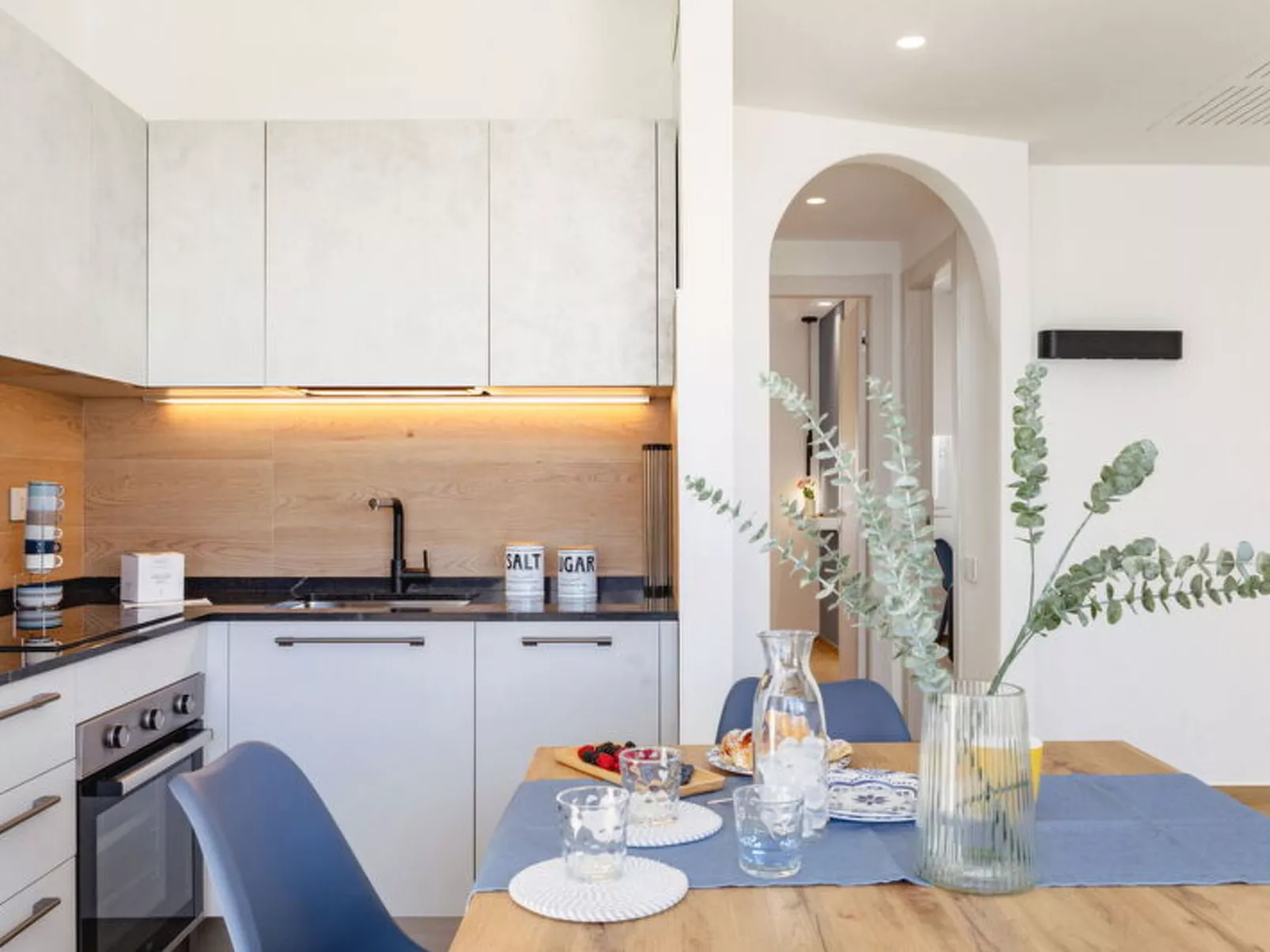 Brezza Costa Conero - Drinnen