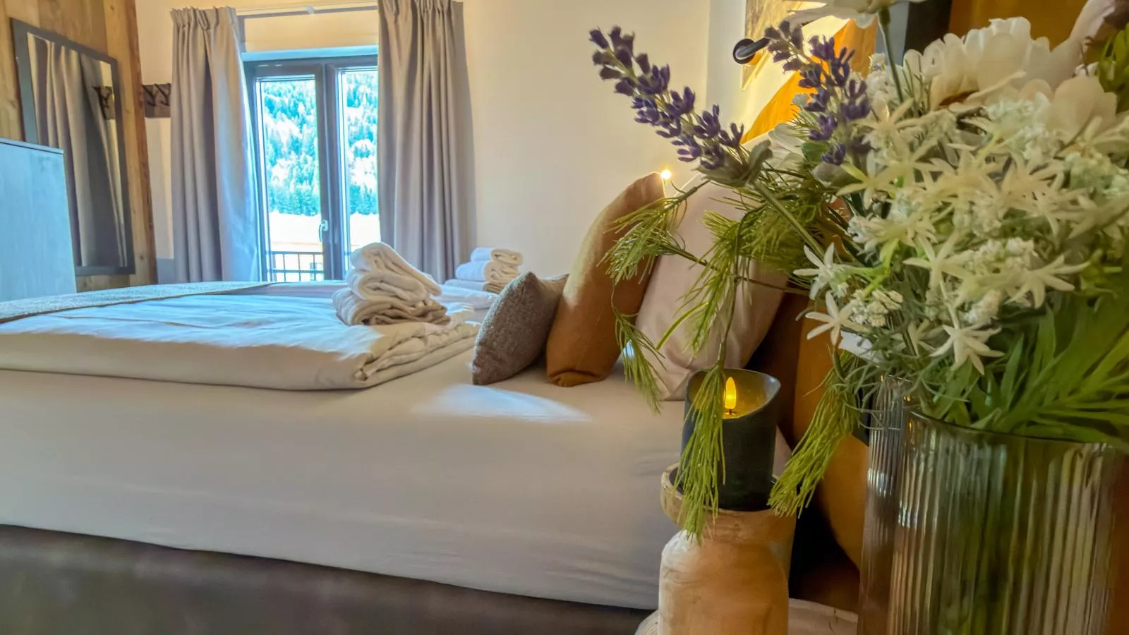 Alpenblick Afritzer See - Schlafzimmer