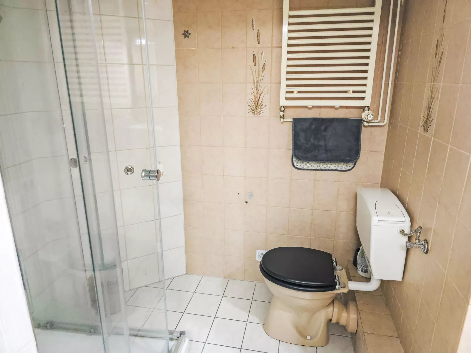 Breite Straße - Drinnen