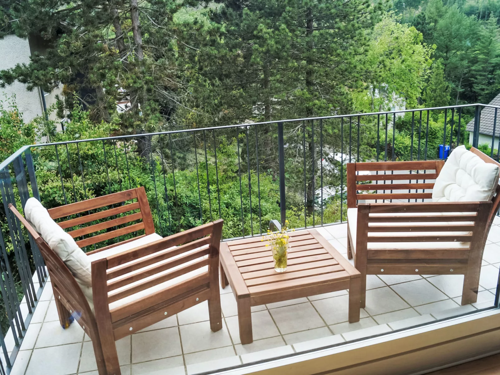 Reitstallweg - Draußen