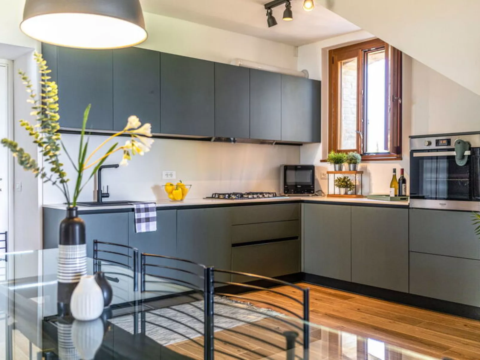 Il Pino Apartment - Image-tags.info