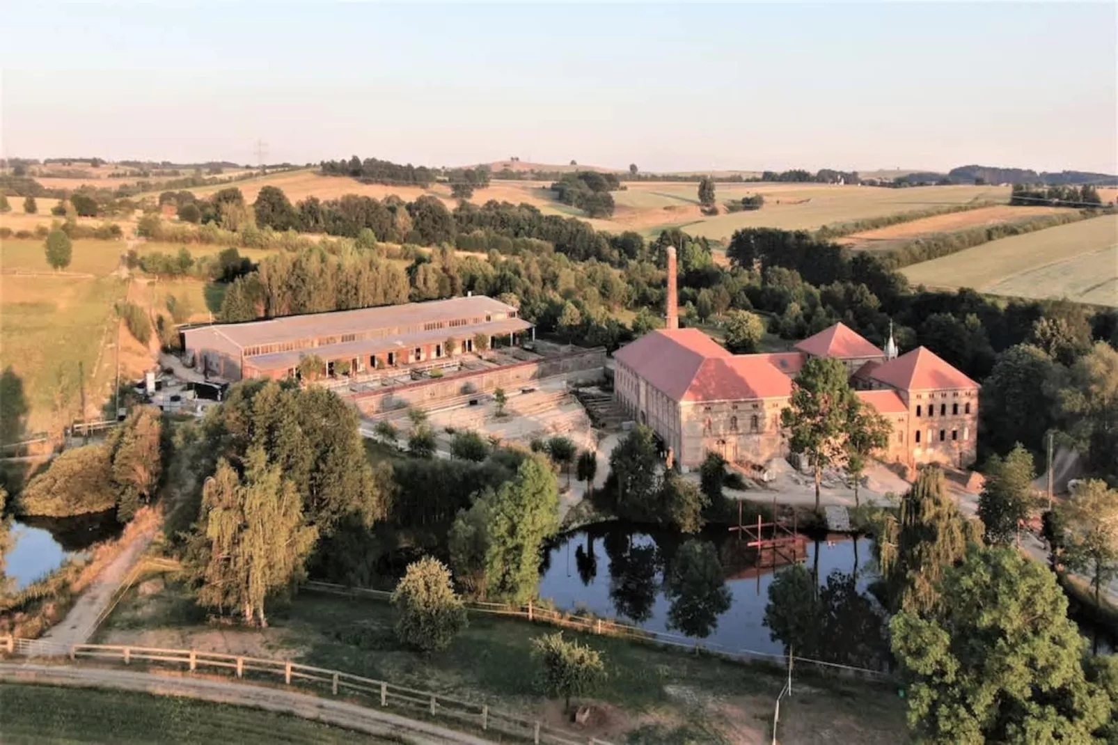 212 Appartement - Exterior in summer